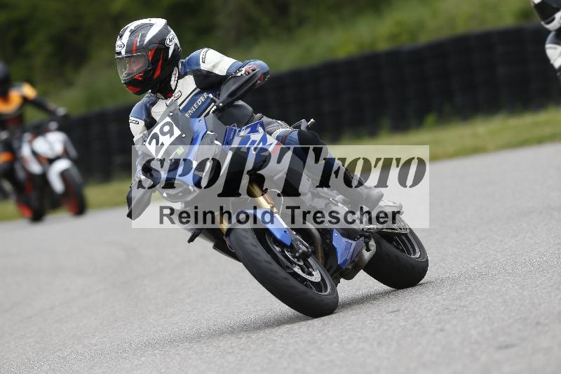 /Archiv-2025/08 20.04.2025 Speer Racing ADR/Gruppe gruen/29